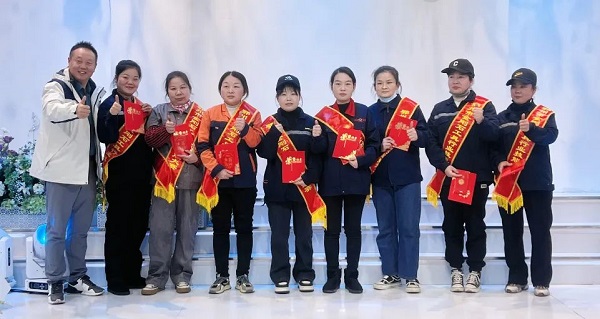 匠心譜芳華、專業展風采——金剛石行業技能大賽圓滿落幕 匠心譜芳華、專業展風采——金剛石行業技能大賽圓滿落幕