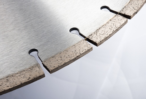 花崗巖大板加工流程及花崗巖鋸片鋸機(jī)介紹！