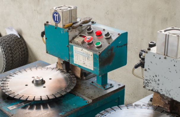 你對金剛石切割片框架鋸了解多少？